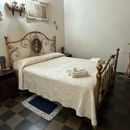 Al Vicoletto House * Forza dʼAgro